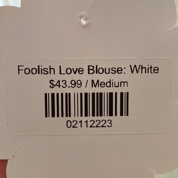 Bought from Shop Hopes. Size Medium. NWT - Picture 8 of 8